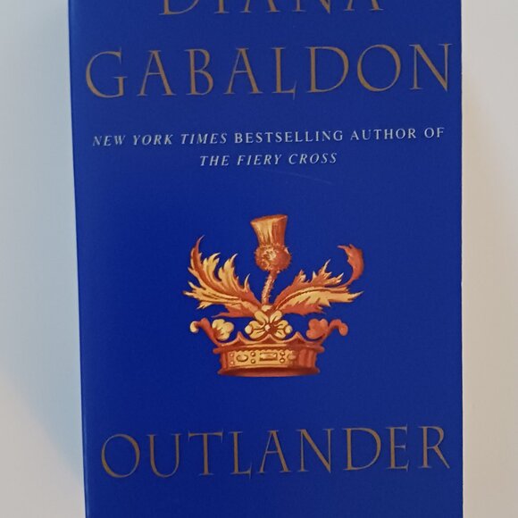 Outlander NEW Soft Cover Books Total of 5 - Picture 2 of 6